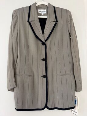 NWT Vintage Gray Blazer with Black Trim